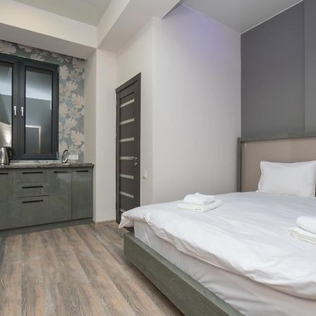 Hotel Armeni Yerevan Ngoại thất bức ảnh