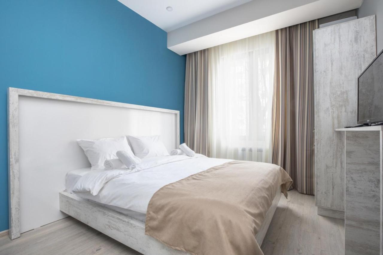Hotel Armeni Yerevan Ngoại thất bức ảnh